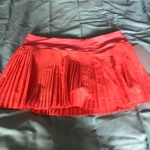 🔴SOLD🔴- BNWT Pleat to Street II Skirt 10R